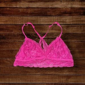 Hot pink bralette size small no flaws